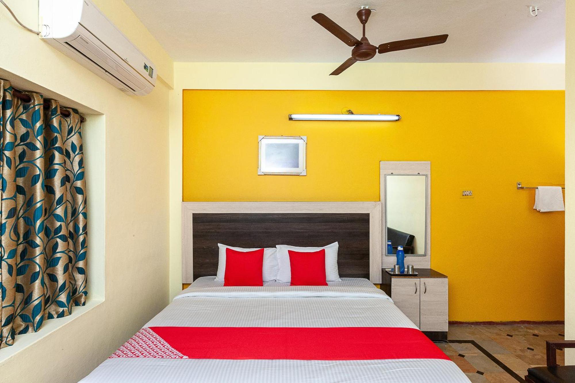 Collection O Ammayi Hotels & Resorts Tiruvannāmalai Extérieur photo